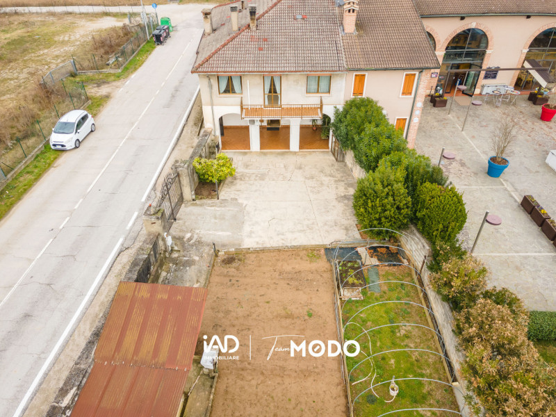 SE STAI CERCANDO UNA CASA INDIPENDENTE, CON SPAZIO PER LA TUA FAMIGLIA E SENZA CONDOMINIO, CONTIN...