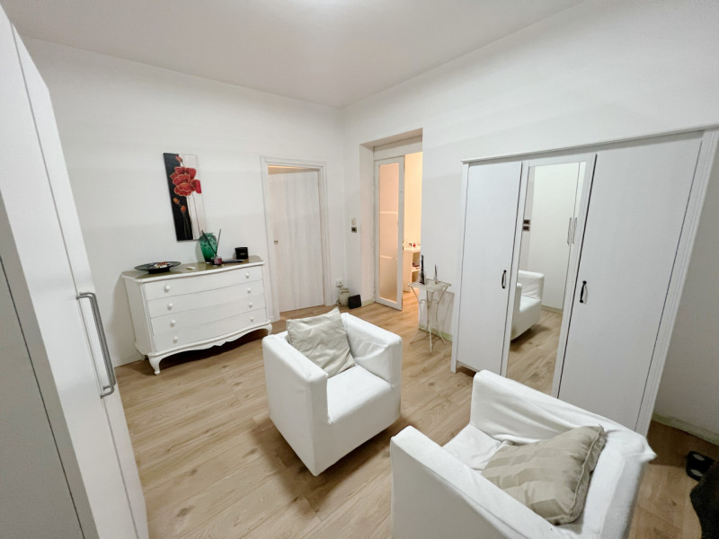 (Per INFO Cristina 3389226442). SPLENDIDA CASA SINGOLA SVILUPPATA TUTTA SU UNICO LIVELLO al piano...