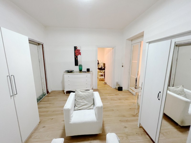 (Per INFO Cristina 3389226442). SPLENDIDA CASA SINGOLA SVILUPPATA TUTTA SU UNICO LIVELLO al piano...