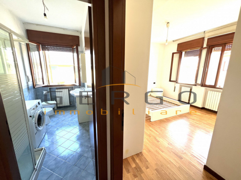 (Per INFO Cristina 3389226442) Situato a Terrassa Padovana, vicino a tutti i servizi, inserito in...