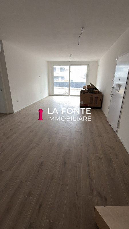 STRA - In una posizione strategica, lontano dal traffico ma al contempo vicino a tutti i principa...