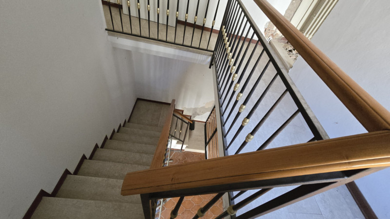 Nel cuore del centro storico di Este, a pochi passi dalla piazza principale e comodo a tutti i se...