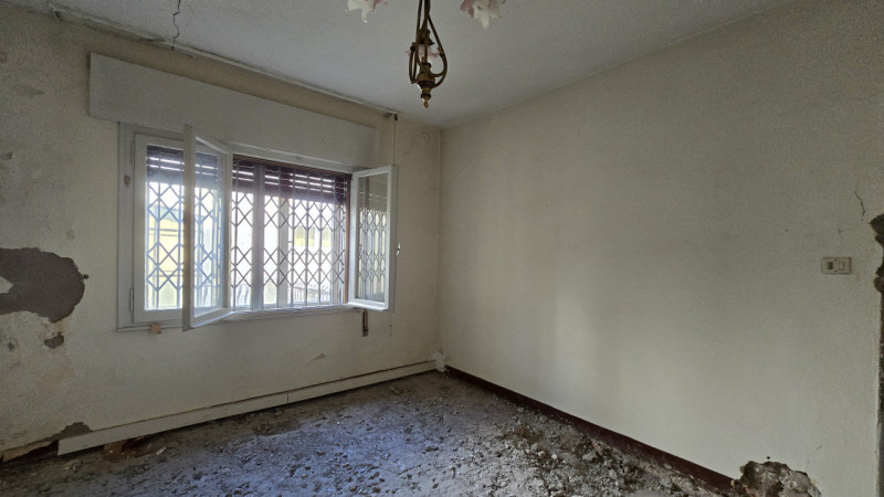 Nel cuore del centro storico di Este, a pochi passi dalla piazza principale e comodo a tutti i se...