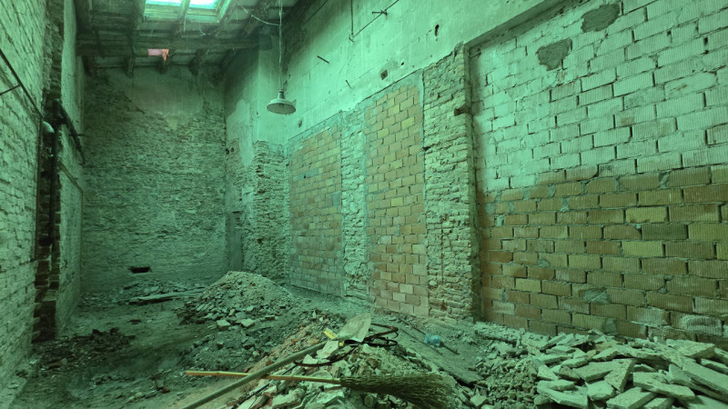 Nel cuore del centro storico di Este, a pochi passi dalla piazza principale e comodo a tutti i se...