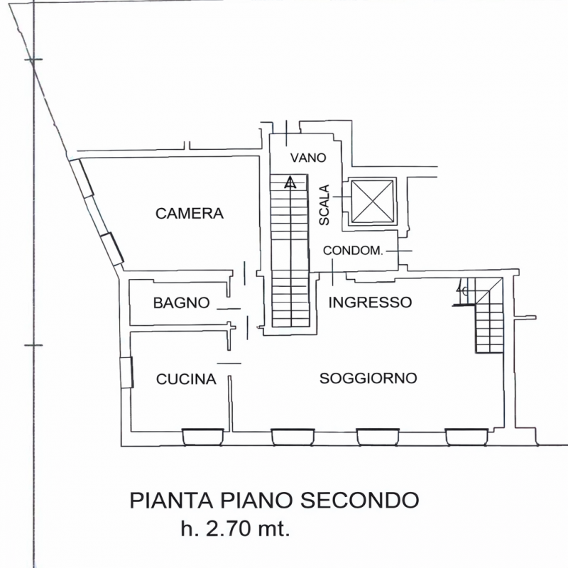 Nel cuore del Centro Storico di Vicenza proponiamo in vendita un elegante appartamento di prestig...