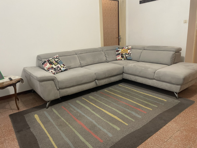 Nel cuore di Santa Bertilla, a pochi minuti dal centro storico e comodo a tutti i servizi, propon...