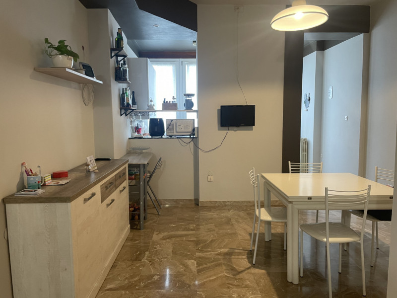 Nel cuore di Santa Bertilla, a pochi minuti dal centro storico e comodo a tutti i servizi, propon...