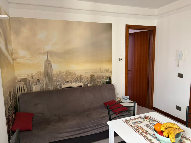 UBICAZIONE E CONTESTO

Nel cuore di Vicenza, proponiamo un appartamento situato al secondo piano ...