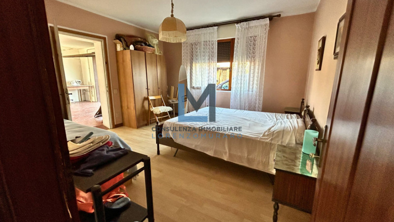 A Trevignano, nella frazione di Musano, proponiamo in vendita villa unifamiliare dalle metrature ...