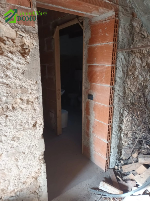 San Antonio Del Pasubio: Casa  in Vendita con Vista Panoramica -" Un'Occasione Unica!" Per info 0...