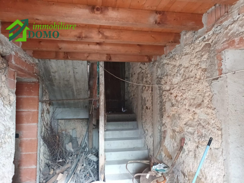 San Antonio Del Pasubio: Casa  in Vendita con Vista Panoramica -" Un'Occasione Unica!" Per info 0...