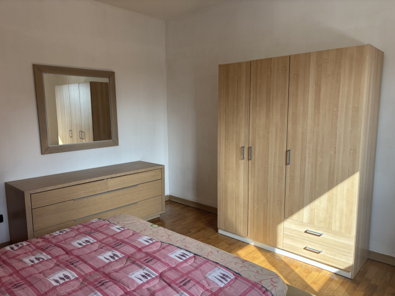 In un tranquillo quartiere residenziale di Mestrino, immerso nel verde e allo stesso tempo a poch...