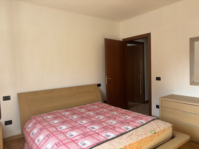 In un tranquillo quartiere residenziale di Mestrino, immerso nel verde e allo stesso tempo a poch...