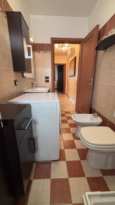 Arcobaleno Immobiliare ti presenta questo accogliente trilocale con ingresso indipendente, situat...