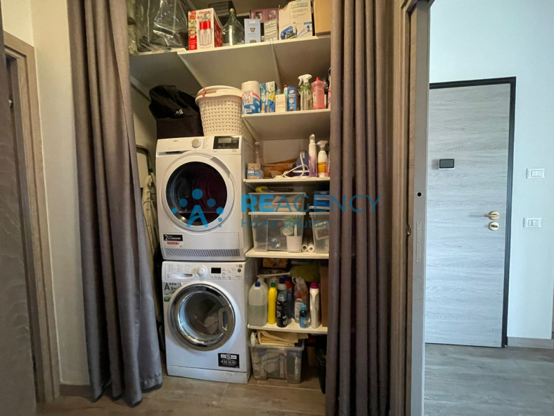 In una zona tranquilla e lontana dal traffico, ma allo stesso tempo comoda al centro del paese e ...