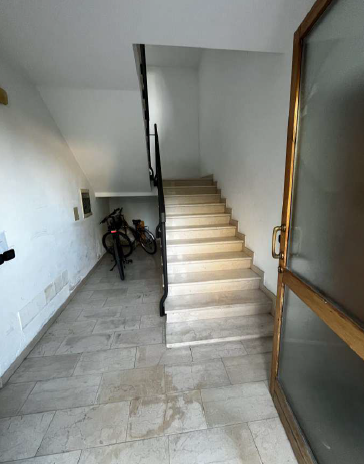 Rif. A.A.61-241

Vendita all'asta - appartamento al piano terra con posto auto in data 16 aprile ...