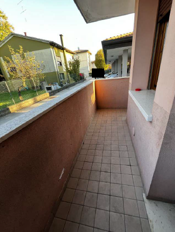 Rif. A.A.61-241

Vendita all'asta - appartamento al piano terra con posto auto in data 16 aprile ...