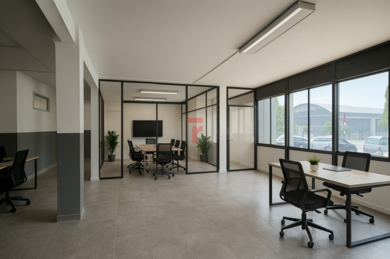 Area industriale Padova Est, proponiamo in affitto spazio uffici direzionali oppure ambienti ad u...