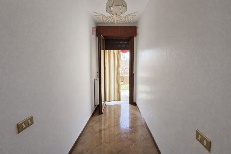 Proponiamo in vendita una interessante porzione di immobile indipendente, soluzione ideale per ch...