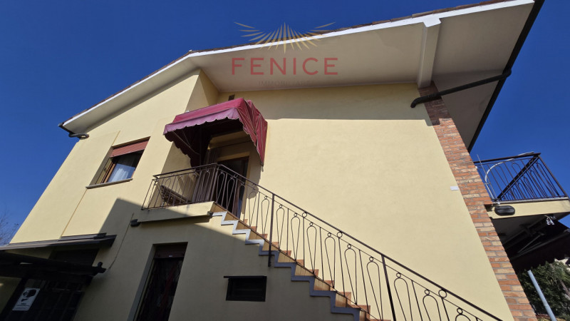 Proponiamo in vendita una interessante porzione di immobile indipendente, soluzione ideale per ch...