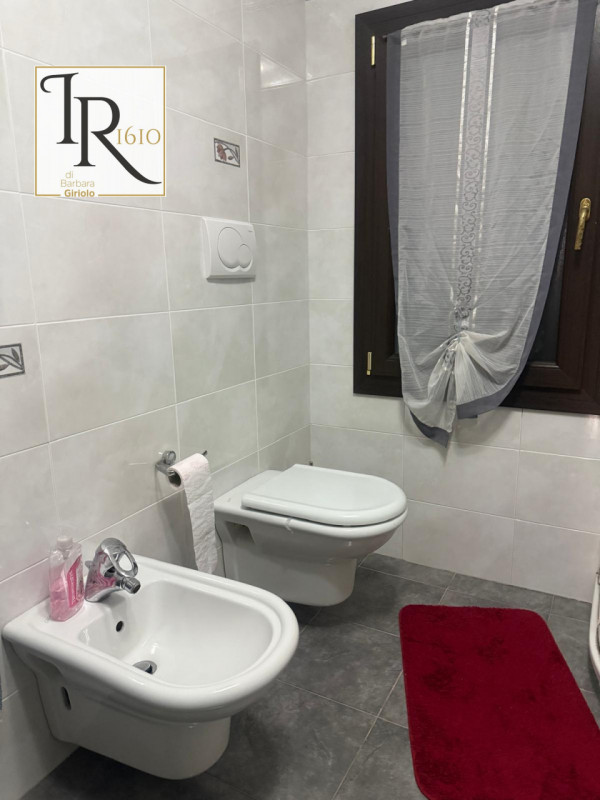 Nel cuore di Castelbaldo, proponiamo in vendita una splendida casa singola terratetto che unisce ...