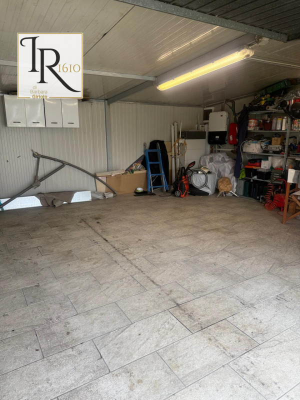 Nel cuore di Castelbaldo, proponiamo in vendita una splendida casa singola terratetto che unisce ...