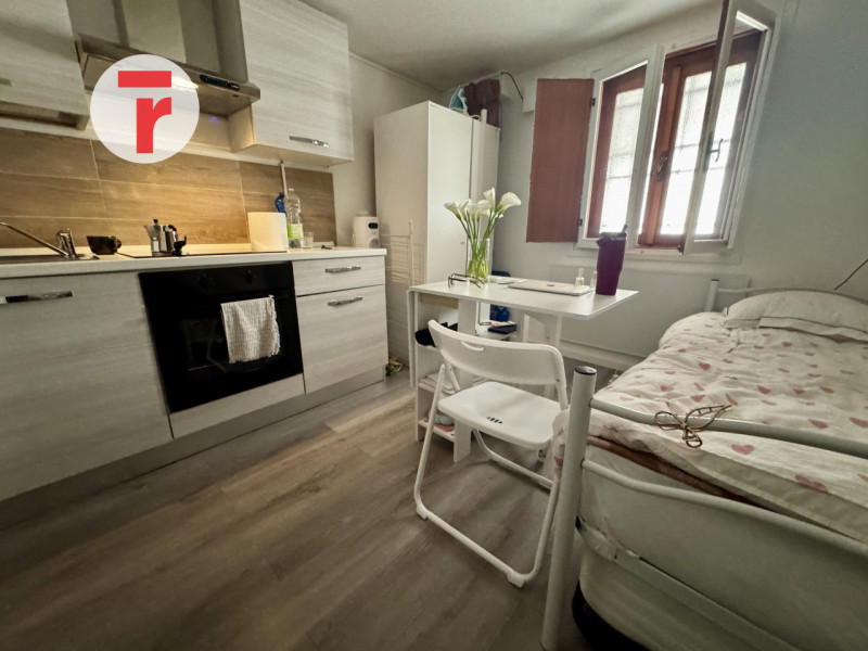 PADOVA CENTRO - Riviera San Benedetto, a 5 min a piedi dal Duomo e da zona piazze.

Monolocale al...