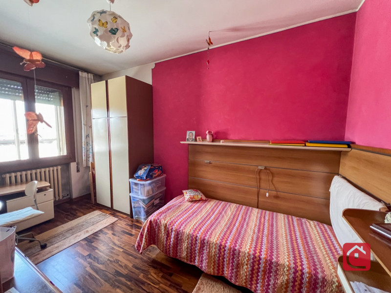 Proponiamo in vendita una casa indipendente di circa 120 mq, ideale per chi cerca una soluzione i...