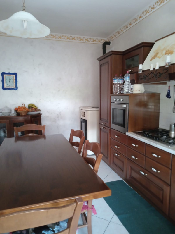 VALLI DI CHIOGGIA a pochi minuti dalle spiagge di Sottomarina, CASA SINGOLA con due appartamenti,...