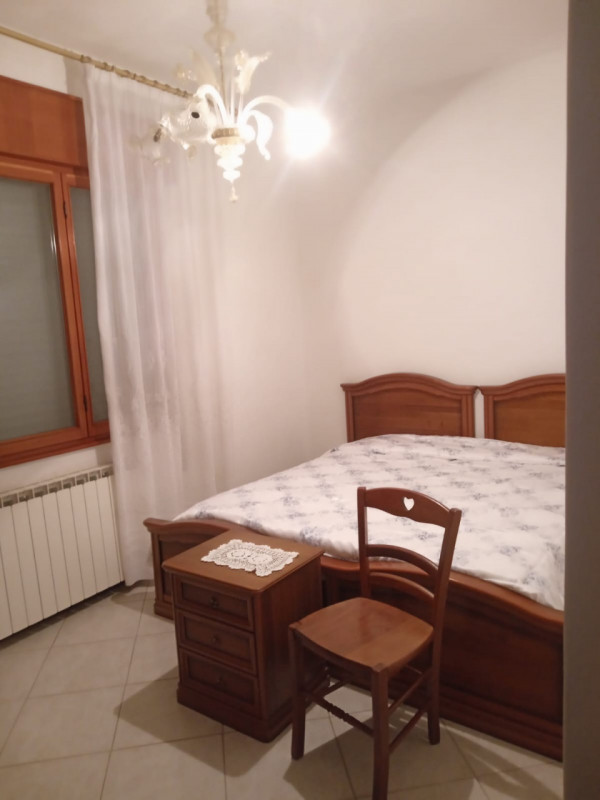 VALLI DI CHIOGGIA a pochi minuti dalle spiagge di Sottomarina, CASA SINGOLA con due appartamenti,...