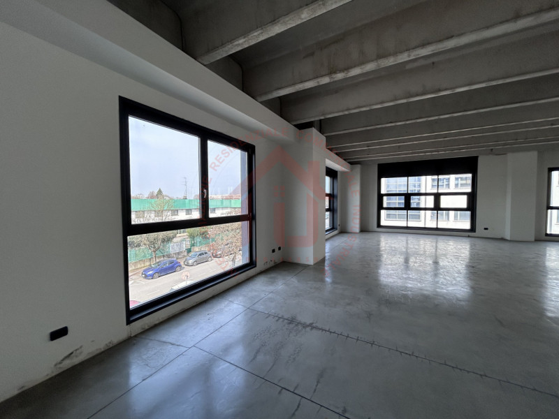 RIF: FR317 RUBANO - PADOVA Proponiamo in affitto ufficio di 120 mq open space al primo piano serv...