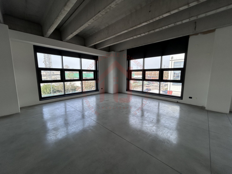 RIF: FR317 RUBANO - PADOVA Proponiamo in affitto ufficio di 120 mq open space al primo piano serv...