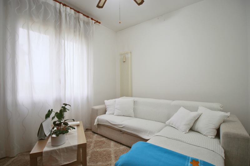 Bertesinella.
In una via immersa nel verde e a un passo dal centro cittadino offriamo in vendita ...