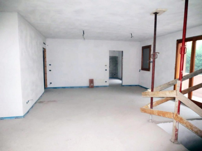 NUOVO DUPLEX 3 CAMERE VIC.ZE OSPEDALI €.728.000 tratt. - rif.ZA26-1
Appartamento n° 1 da 281 mq c...