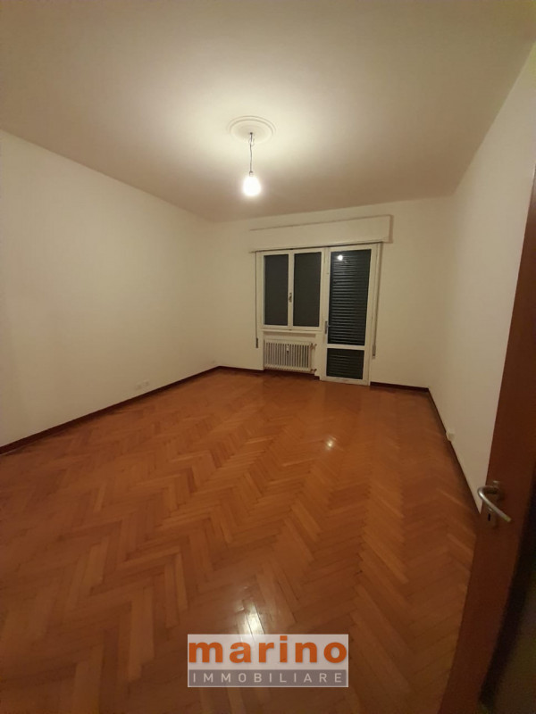 PADOVA VIA IV NOVEMBRE QUARTIERE CITTA' GIARDINO
Affittasi appartamento in tranquillo contesto re...