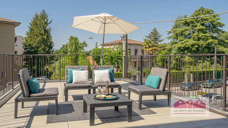 ZONA ARACELI NUOVA: PORZIONE DI BIFAMILIARE SOVRAPPOSTA, TRICAMERE BISERVIZI CON TERRAZZE ABITABI...