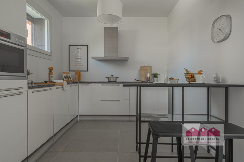 ZONA ARACELI NUOVA: PORZIONE DI BIFAMILIARE SOVRAPPOSTA, TRICAMERE BISERVIZI CON TERRAZZE ABITABI...