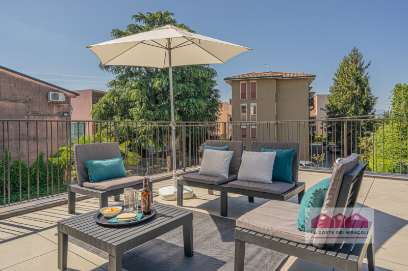 ZONA ARACELI NUOVA: PORZIONE DI BIFAMILIARE SOVRAPPOSTA, TRICAMERE BISERVIZI CON TERRAZZE ABITABI...