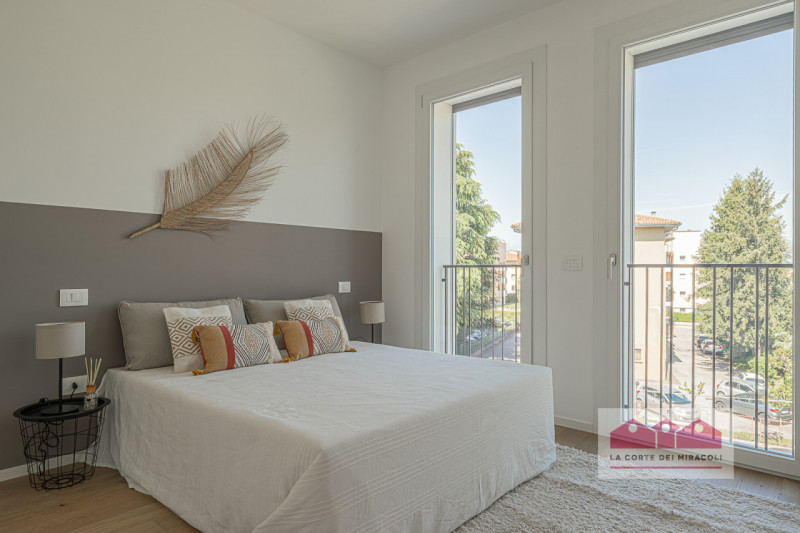 ZONA ARACELI NUOVA: PORZIONE DI BIFAMILIARE SOVRAPPOSTA, TRICAMERE BISERVIZI CON TERRAZZE ABITABI...