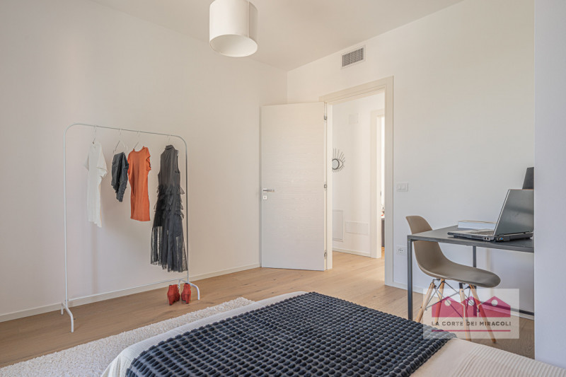 ZONA ARACELI NUOVA: PORZIONE DI BIFAMILIARE SOVRAPPOSTA, TRICAMERE BISERVIZI CON TERRAZZE ABITABI...