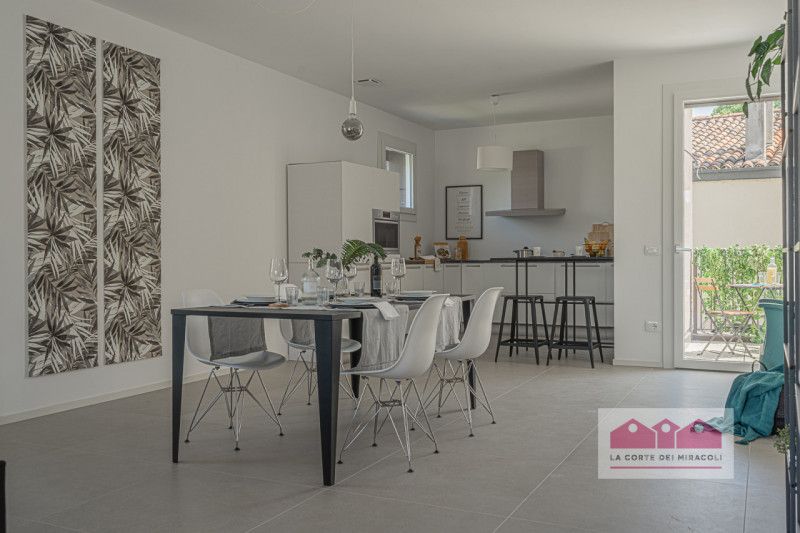 ZONA ARACELI NUOVA: PORZIONE DI BIFAMILIARE SOVRAPPOSTA, TRICAMERE BISERVIZI CON TERRAZZE ABITABI...