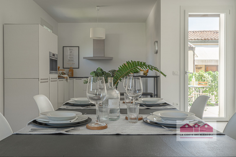 ZONA ARACELI NUOVA: PORZIONE DI BIFAMILIARE SOVRAPPOSTA, TRICAMERE BISERVIZI CON TERRAZZE ABITABI...