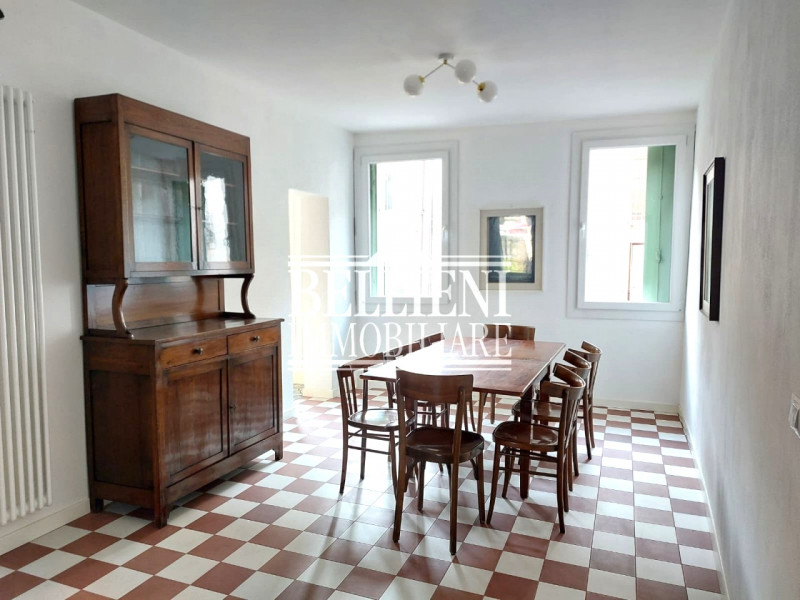 BORGO BERGA - In una delle zone più apprezzate e comode di Vicenza, proponiamo in locazione un lu...