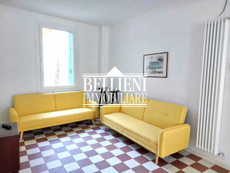 BORGO BERGA - In una delle zone più apprezzate e comode di Vicenza, proponiamo in locazione un lu...