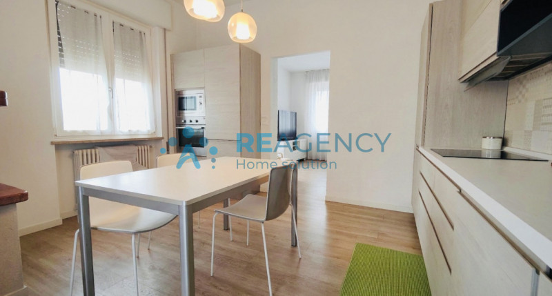 Vicenza - Piscine

Stai cercando un appartamento bicamere + studio, spaziosa zona giorno, recente...