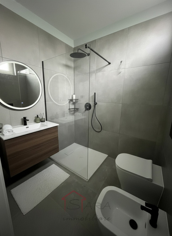 PADOVA - RIVIERE - CORSO MILANO: Appartamento di 153 mq ristrutturato, disposto su due livelli, a...