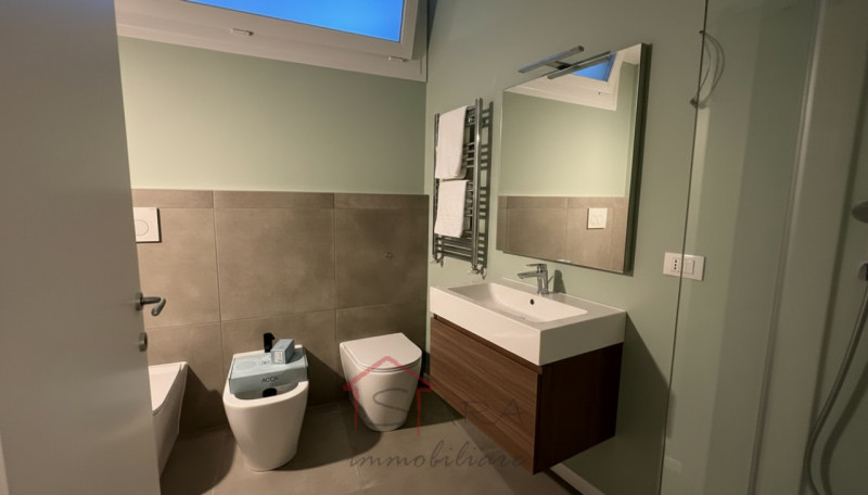 PADOVA - RIVIERE - CORSO MILANO: Appartamento di 150 mq ristrutturato, disposto su due livelli, a...