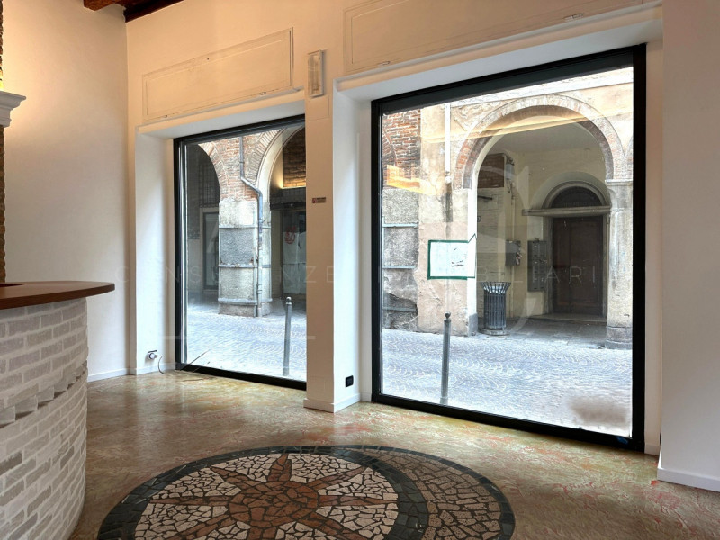 Padova – Via Zabarella  
Se cerchi un piccolo negozio per avviare o trasferire la tua attività ne...