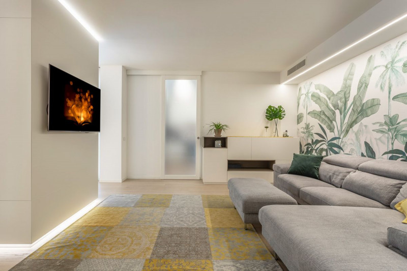 SPLENDIDO BICAMERE ARREDATO IN LOCAZIONE A VICENZA CENTRO - RIF. 8363
COMPLETO DI GARAGE E POSTO ...