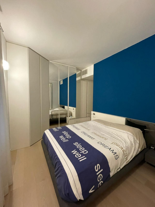 SPLENDIDO BICAMERE ARREDATO IN LOCAZIONE A VICENZA CENTRO - RIF. 8363
COMPLETO DI GARAGE E POSTO ...